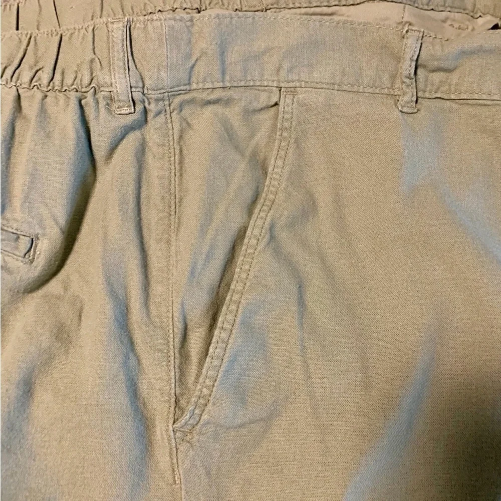 H&M Women's Shorts High Waist Linen Blend Light Green XL